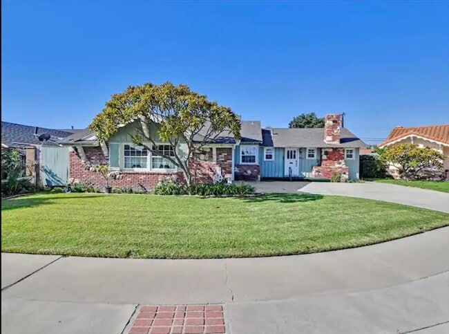 Building Photo - 2047 S Margie Ln