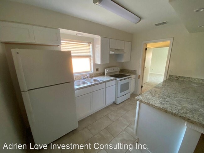 Building Photo - 4 br, 2 bath House - 1974 Williams Manor A...