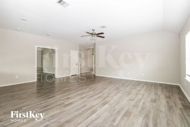 Building Photo - 9302 Victoria Valley Ct