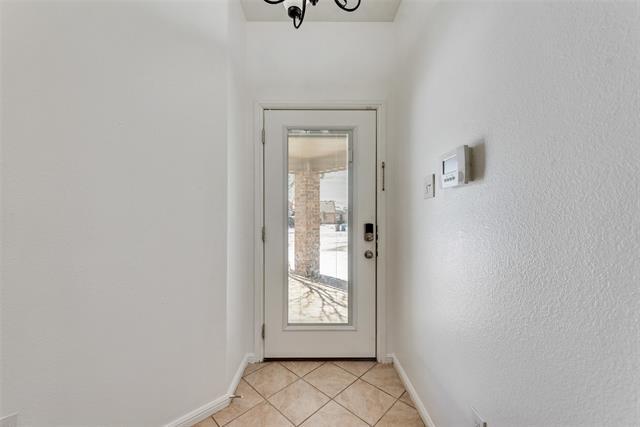 Building Photo - 328 Foxhunter St