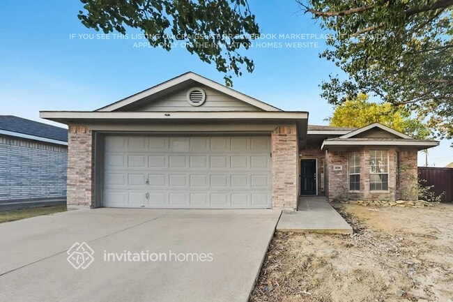 Building Photo - 10200 Cypress Hills Dr
