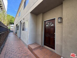 Building Photo - 2708 Arizona Ave