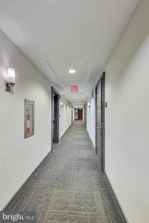 Foto del edificio - 1150 K St NW