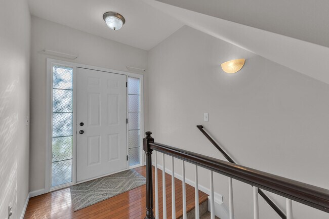 Foto del edificio - 41312 Maplewood Drive
