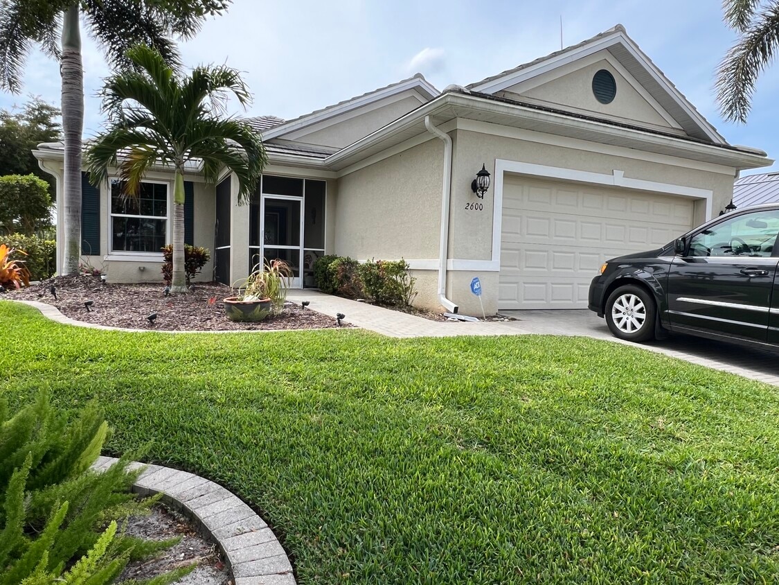 Photo - 2600 Brightside Ct (Cape Coral, FL)