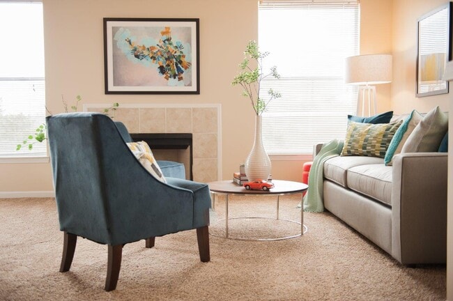 Foto del edificio - Waterford Place Apartment Homes