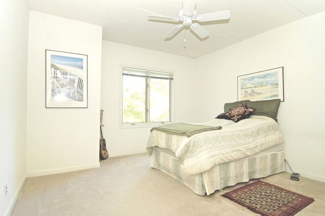 Foto del edificio - 9220 E Prairie Rd