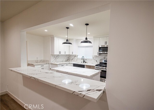 Foto del edificio - 22257 MacFarlane Dr