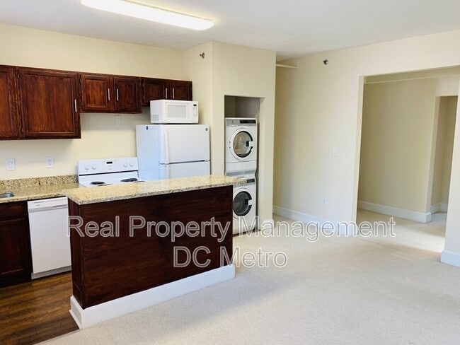 Foto del edificio - 815 Maryland Ave NE