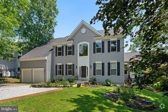 Building Photo - 174 Acton Rd