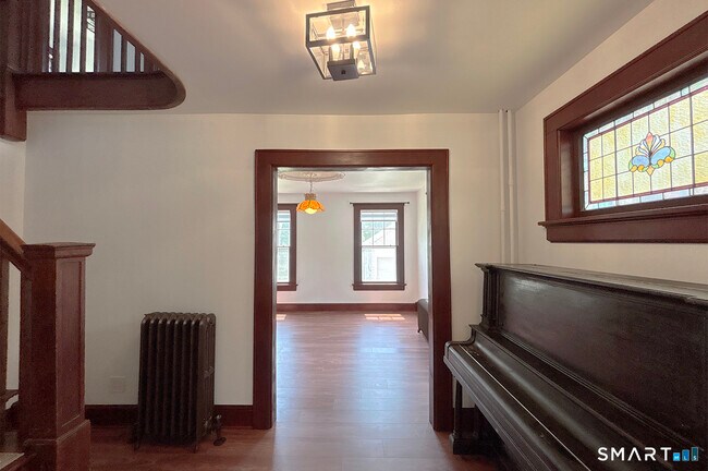 Building Photo - 751 Wilcoxson Ave