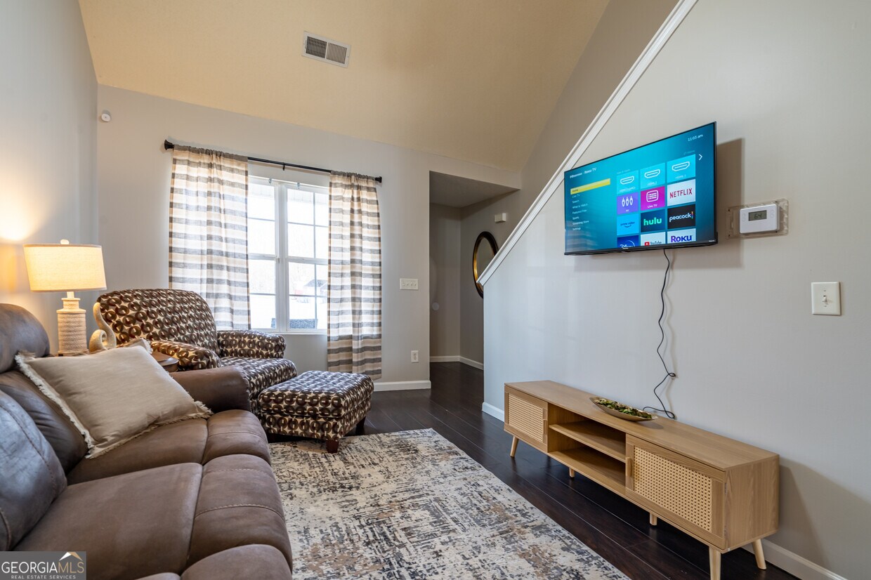 Foto principal - 106 Middlebrook Dr