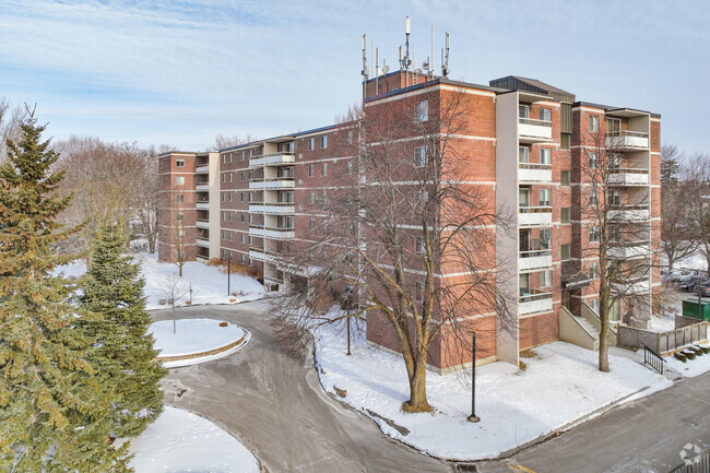 Building Photo - Trillium Apartments