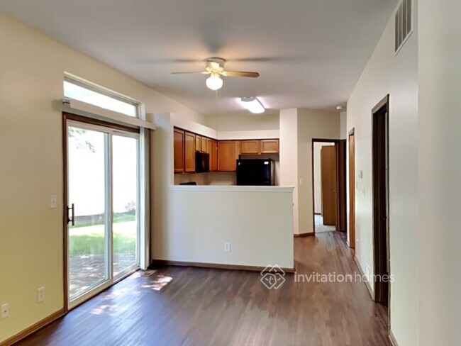 Building Photo - 13948 S Oregon Dr