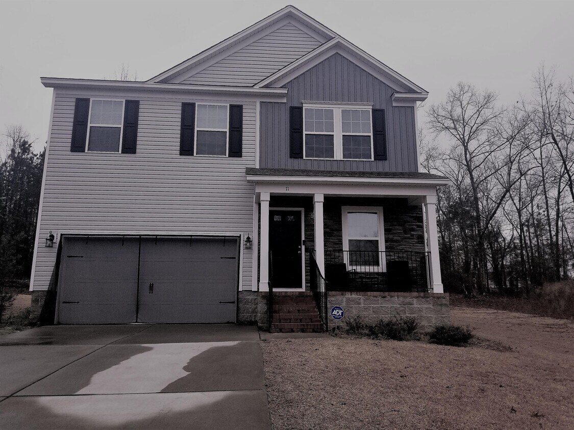 Building Photo - 71 Carina Ln