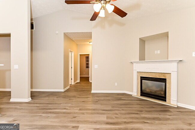 Building Photo - 1253 Winwood Dr