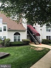 Building Photo - 10547 Beacon Ridge Dr