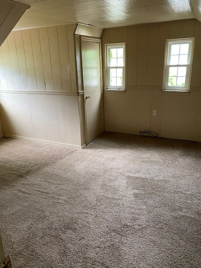 Foto del edificio - Beautiful 4BD 1BA House in Penn Hills