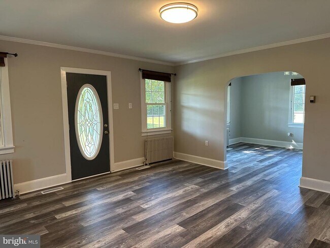 Foto del edificio - 36850 Bushwood Wharf Rd