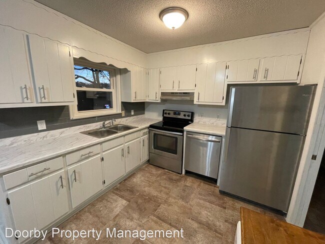 Building Photo - 3 br, 1 bath House - 6006 Porter Dr