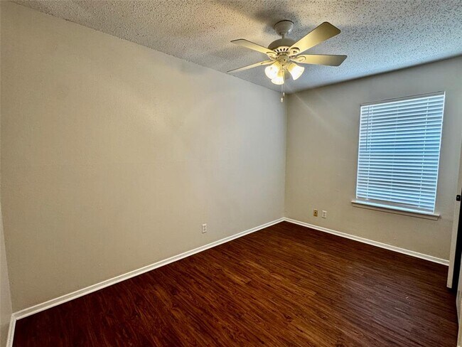 Building Photo - 1214 Austin Highlands Blvd