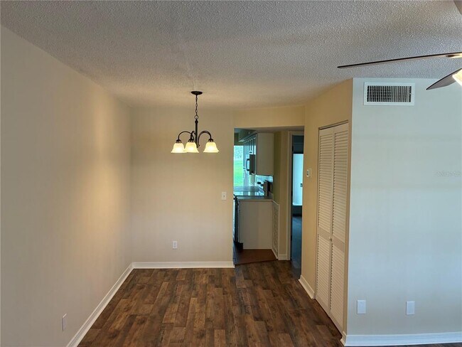 Foto del edificio - 4705 1st St NE