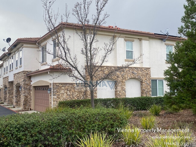 Building Photo - 3301 Leiper Loop