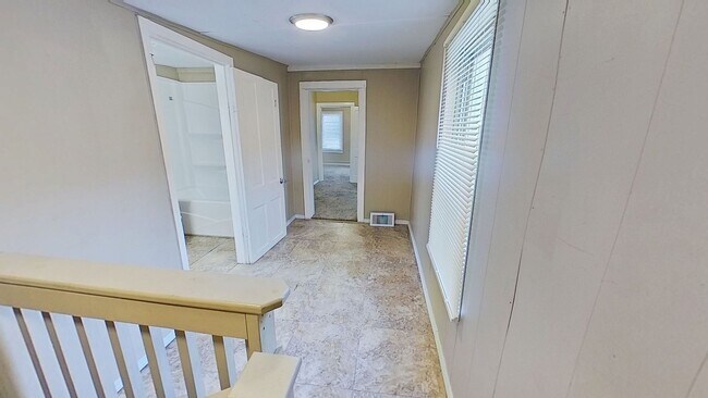 Foto del edificio - Comfortable 2-Bedroom Duplex