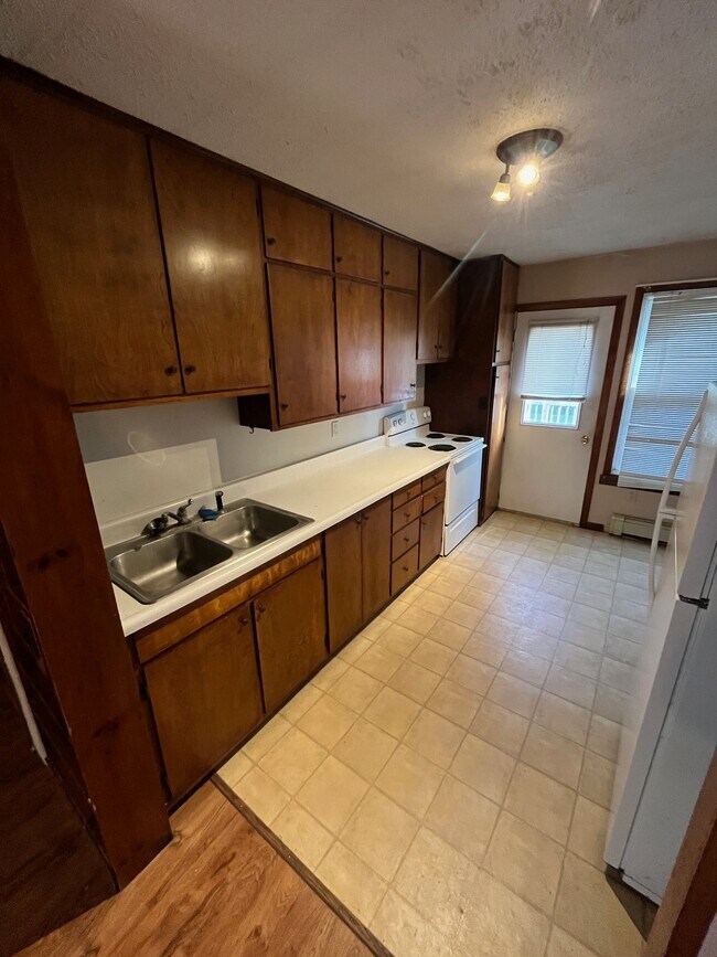 Foto del edificio - 503 8th St NW