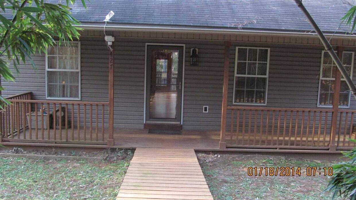 1427 Big Coldwater Creek Rd, Milton, FL 32570 House Rental in Milton, FL