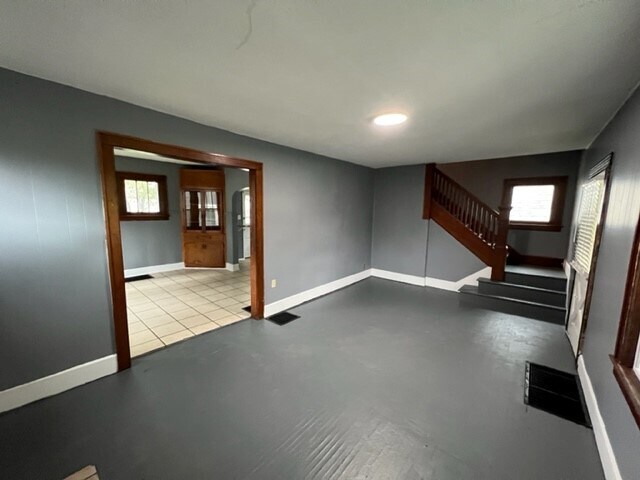Building Photo - 909 Prospect Ave