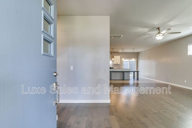 Foto del edificio - 9404 NW 92nd St