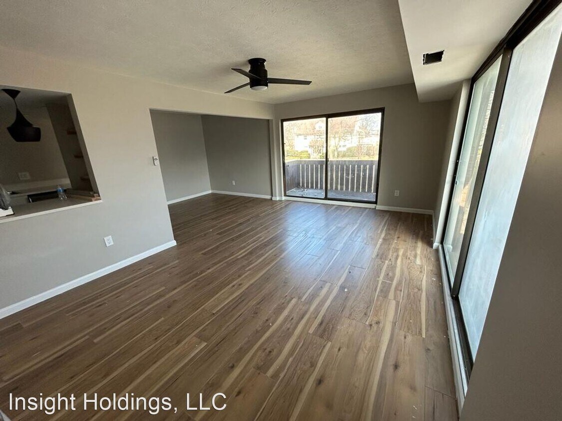 Primary Photo - 2 br, 1 bath House - 11085 Lake Ave #36