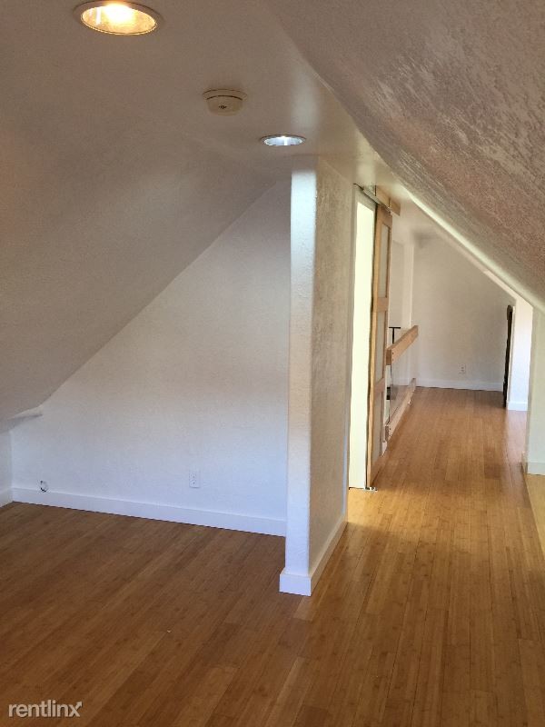 Building Photo - 1652 E 3350 S