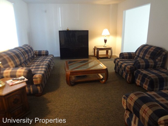 Building Photo - 7 br, 3.5 bath Room For Rent - 1103 Searles