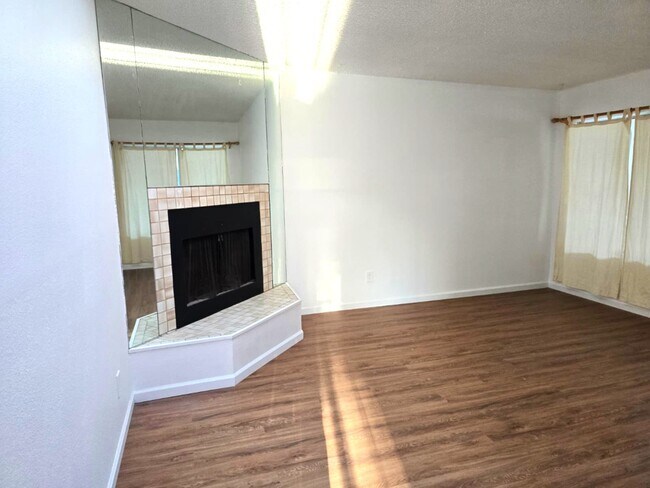 Foto del edificio - 5962 E Refreshment Pass