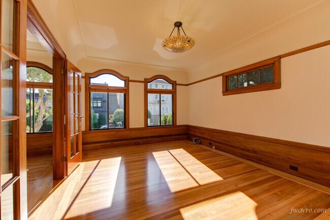 Building Photo - 12 Commonwealth Ave