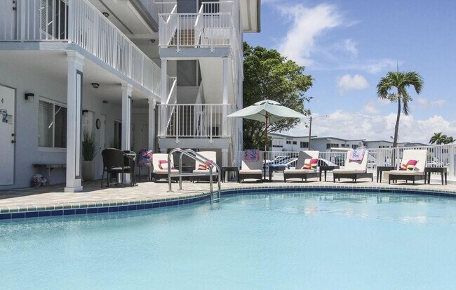 Foto del edificio - 2916 Bayshore Dr