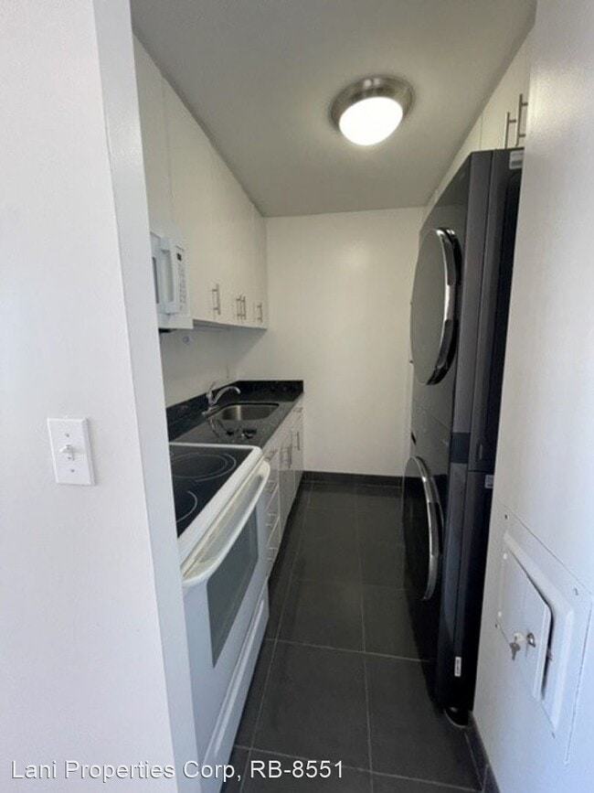 Building Photo - 1 br, 1 bath House - 2121 Algaroba Street ...
