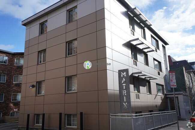 Building Photo - 8 Griggs St