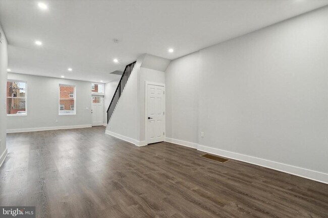 Foto del edificio - 2358 E York St