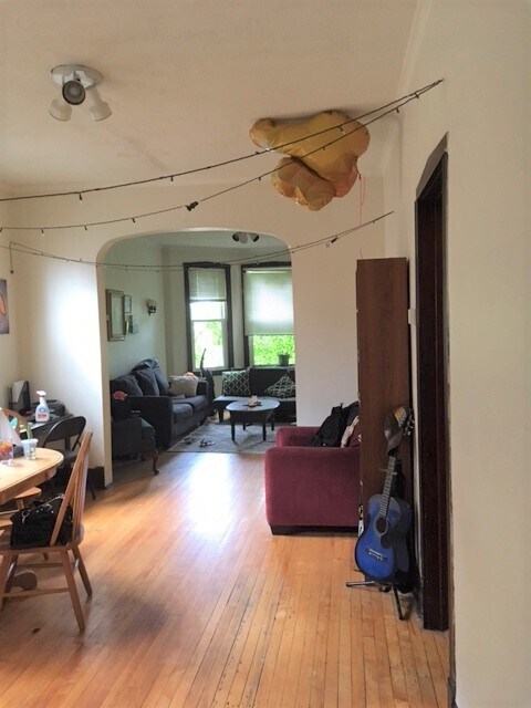 Foto del edificio - 1911 W Eddy St