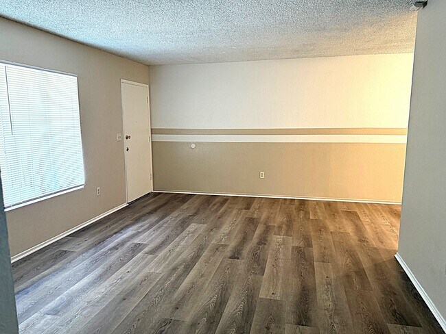 Foto del edificio - 418 E Blueridge Ave