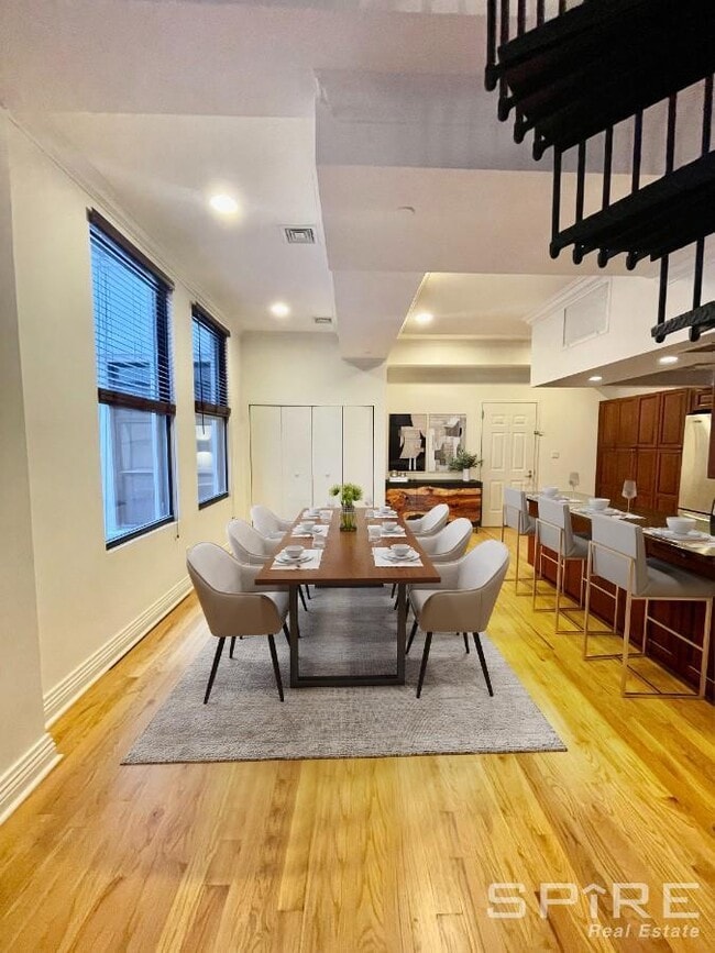 Building Photo - 2 bedroom in New York NY 10007