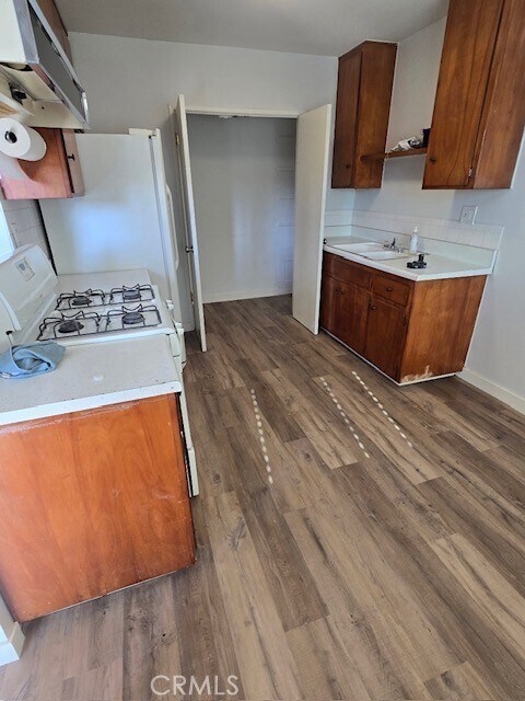 Foto del edificio - 5351 W Maitland St