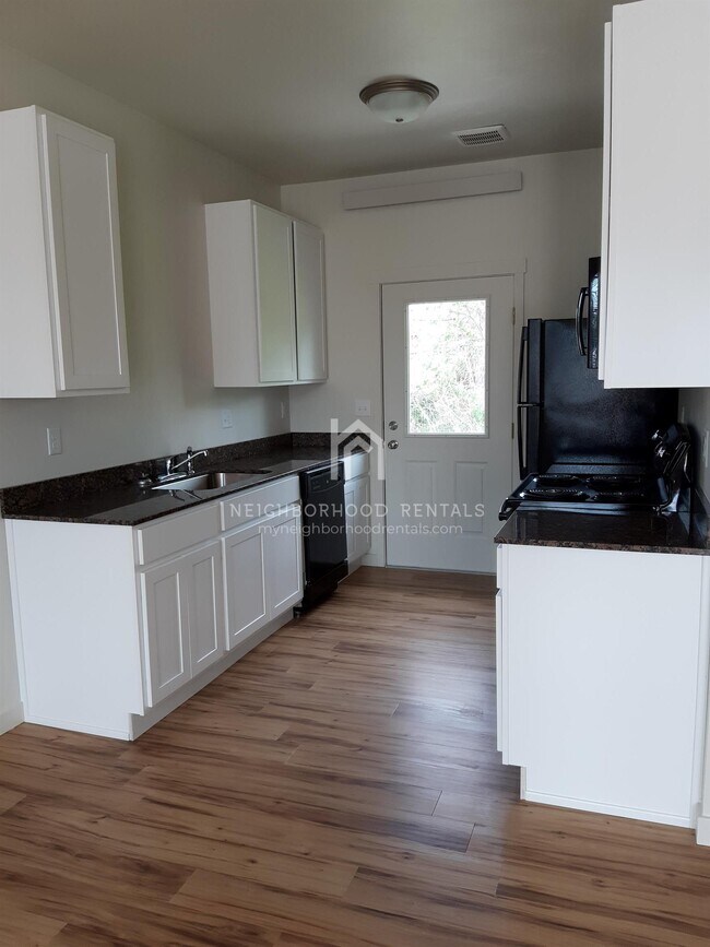 Midwest Patio Home Apartments Apartments in Idaho Falls, ID