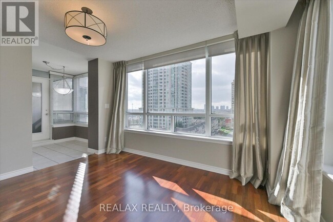 Building Photo - 2 Rean Dr