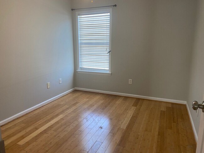 Foto del edificio - Townhome * Convenient to 1-20