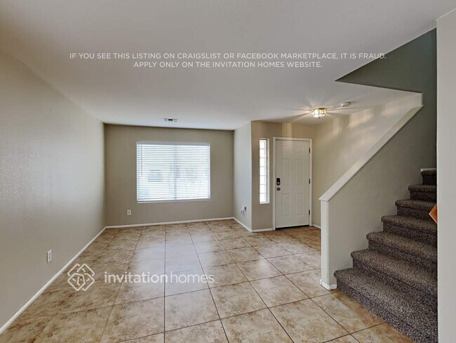 Building Photo - 16662 W Belleview St