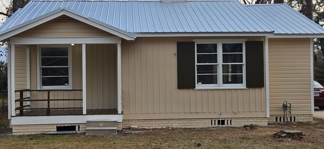 Primary Photo - Beautiful Home in Valdosta, Ga!